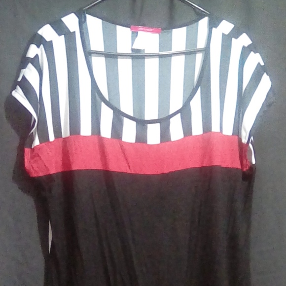 👚Blouse❤ - Picture 2 of 4